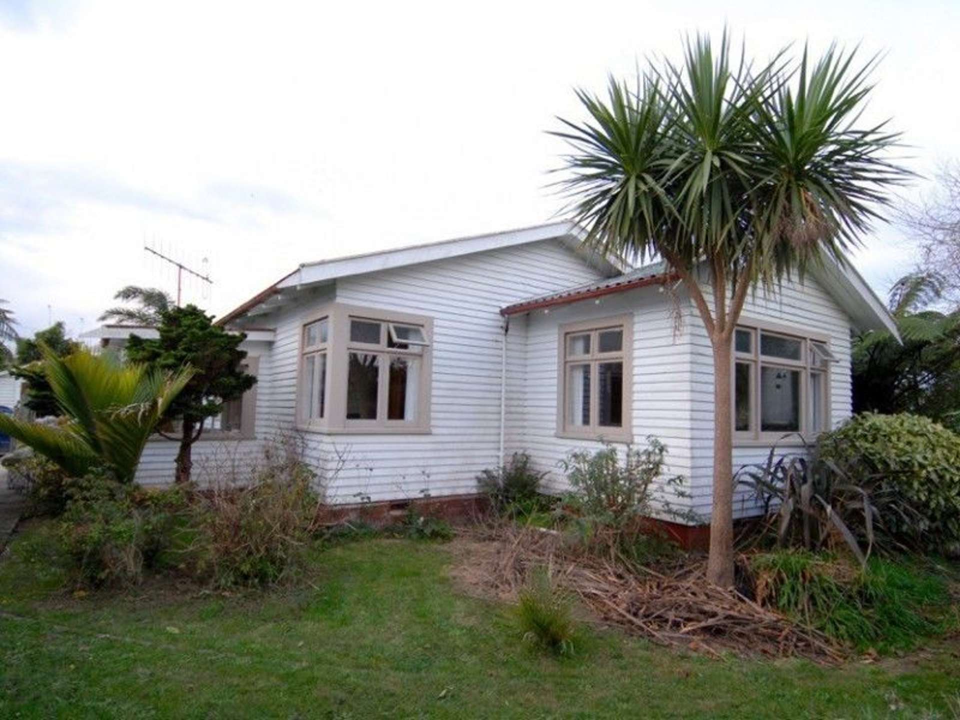 1 Waverley Street Karamea_0