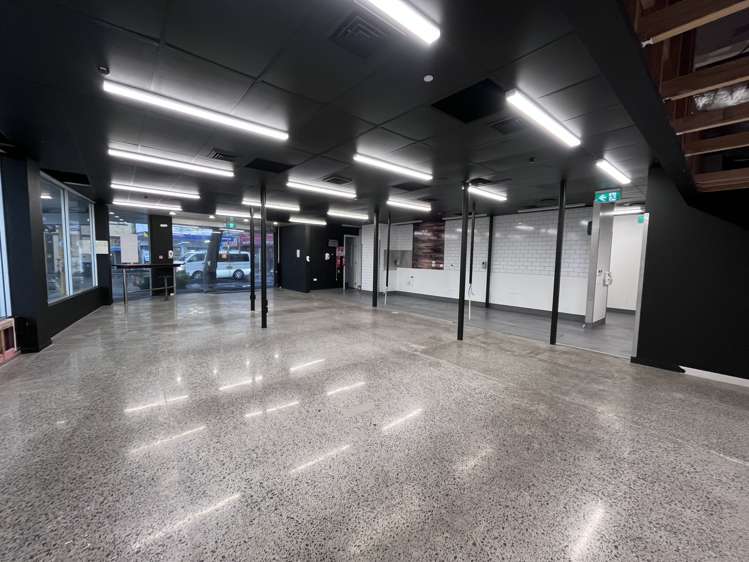 584 Great North Road_0