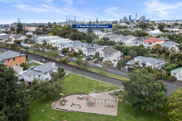 27 Shoal Bay Road Devonport_23