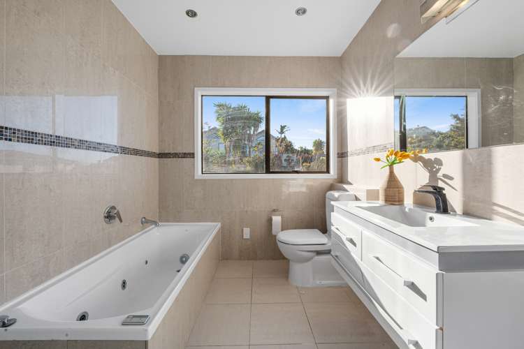 29 Calypso Place Rothesay Bay_19