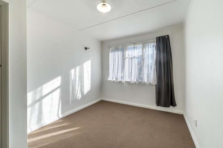 46 Massey Crescent_3
