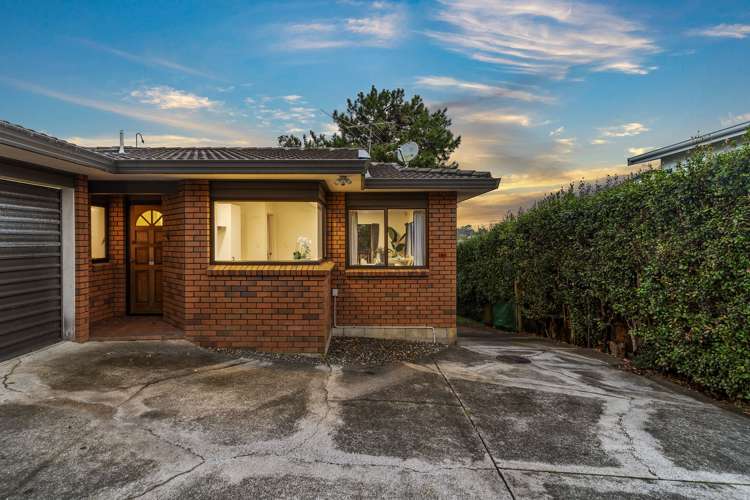 2/9 Varlene Terrace Forrest Hill_18