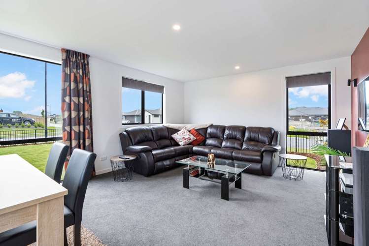 60 Oaks Drive Lincoln_6