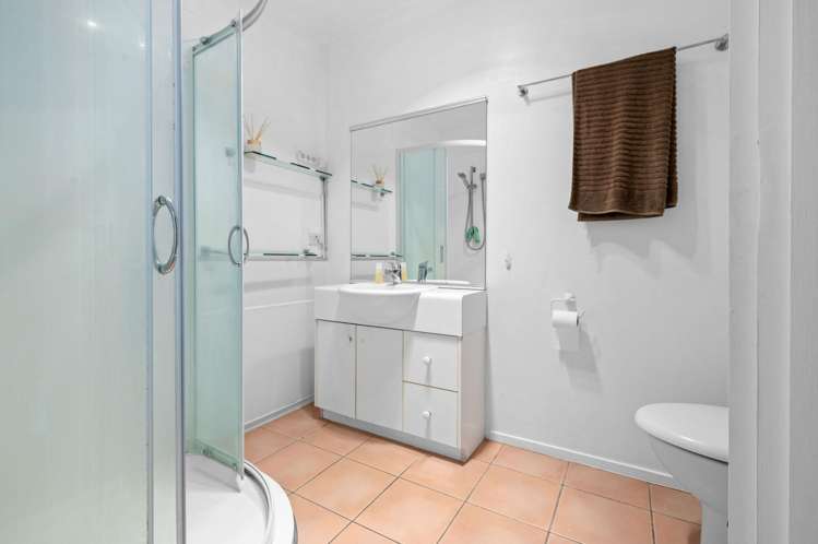 8/11 Bryce Lane Hamilton Central_6