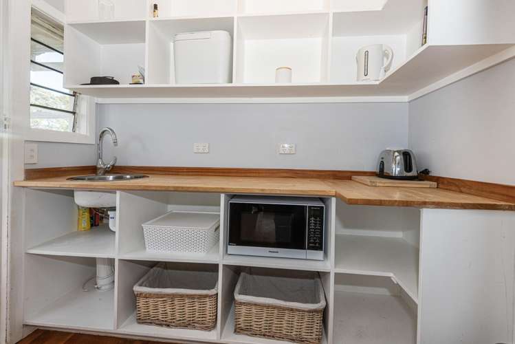 12 Kowhai Park Road Maunu_3