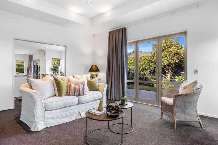 5 Millpark Place Northwood_10