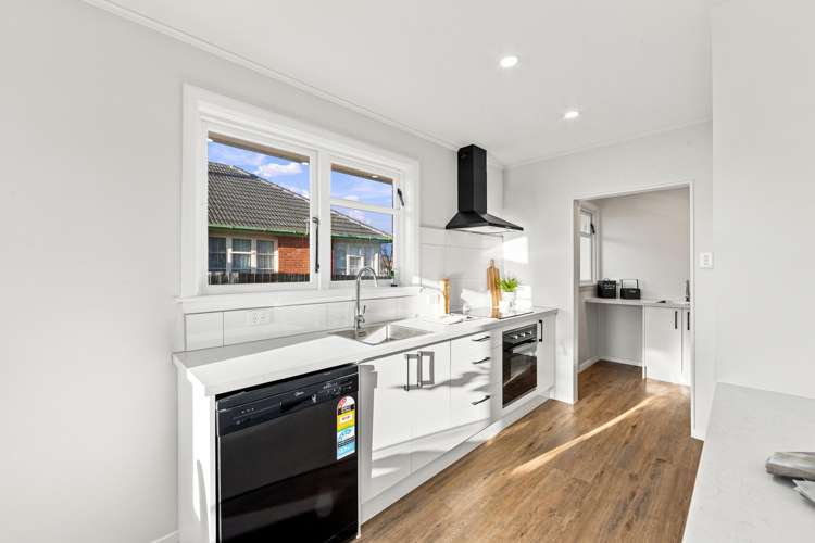 35 Eureka Street_3