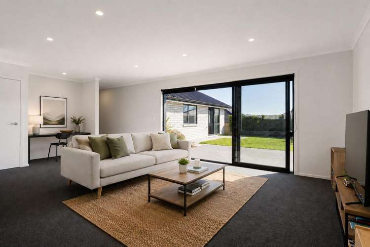 34 Maanihi Drive Rototuna North_14