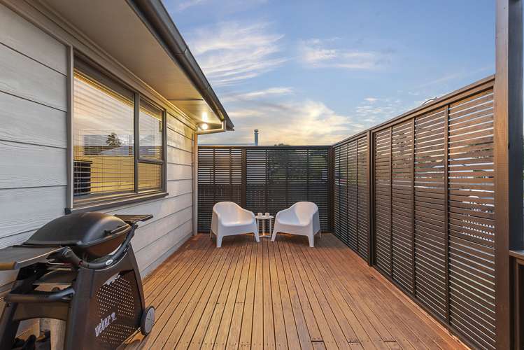 8 Bluewater Place Wattle Downs_12