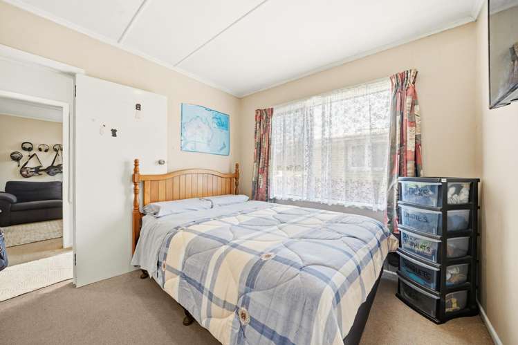 12 Plunket Avenue Papatoetoe_6