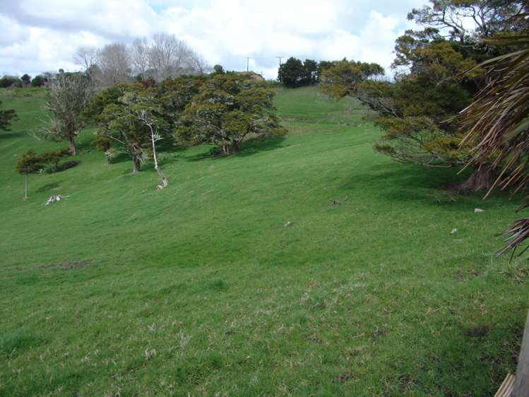 259 Arapohue Road Dargaville Surrounds_5