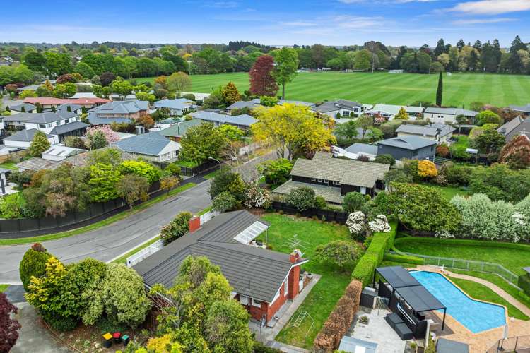 12 Brackendale Place Burnside_18