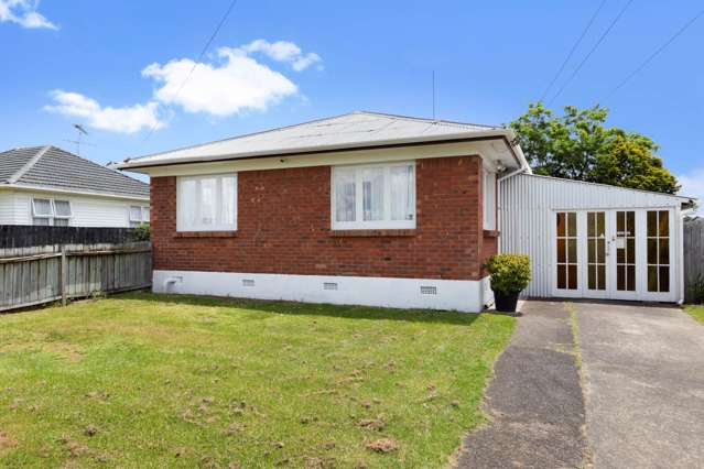 43 Sutton Crescent Papakura_1