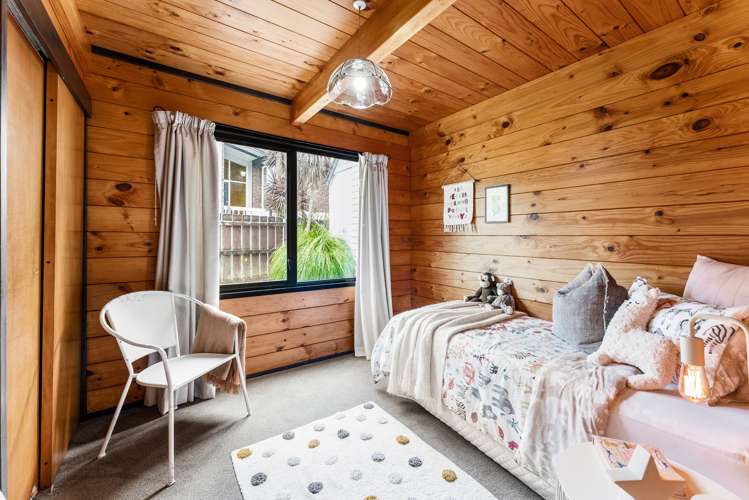 63 Pembroke Street Westown_17