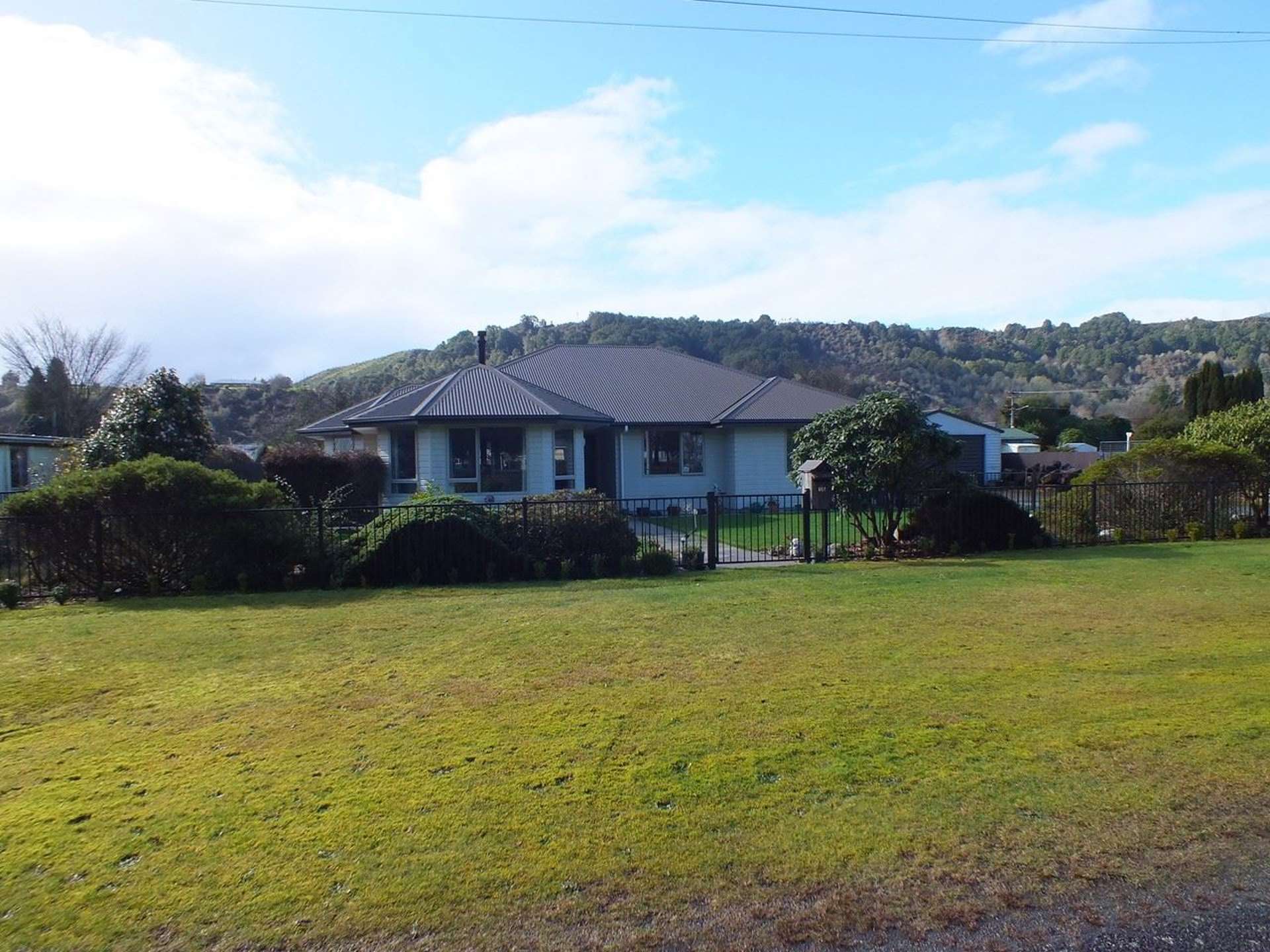 15 Main Street Reefton_0