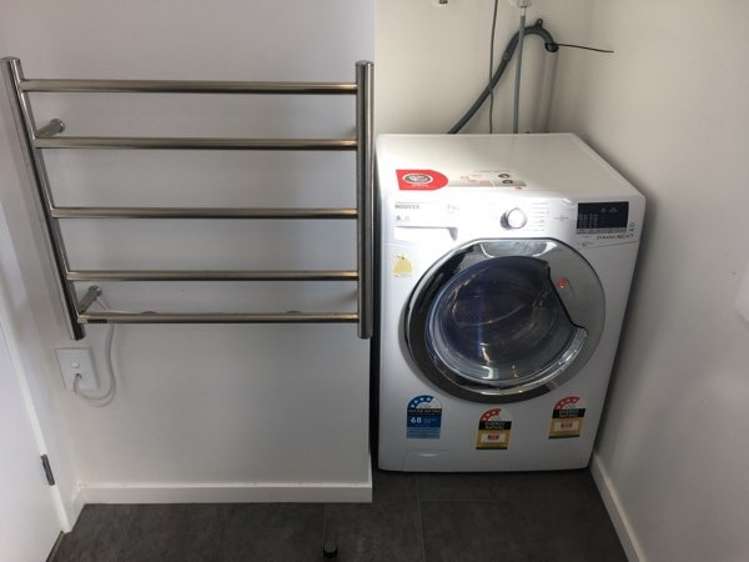 4/10 Burrows Place 1067_10