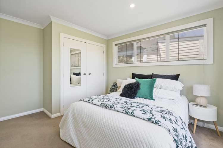 16 Bouverie Street Petone_10