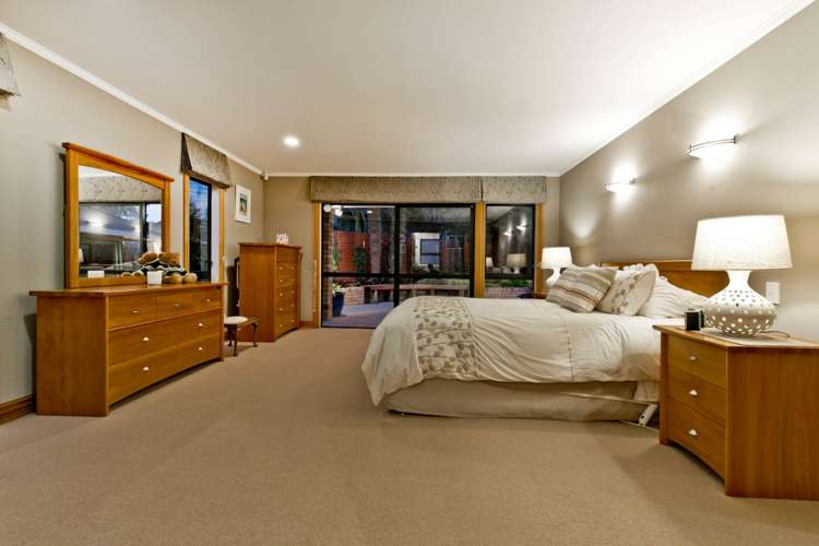 13 Wainoni Heights Greenhithe_15