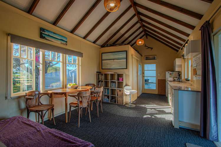 9 Tui Street Ahipara_11