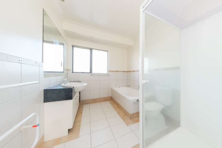 10 Lissleton Drive East Tamaki_18