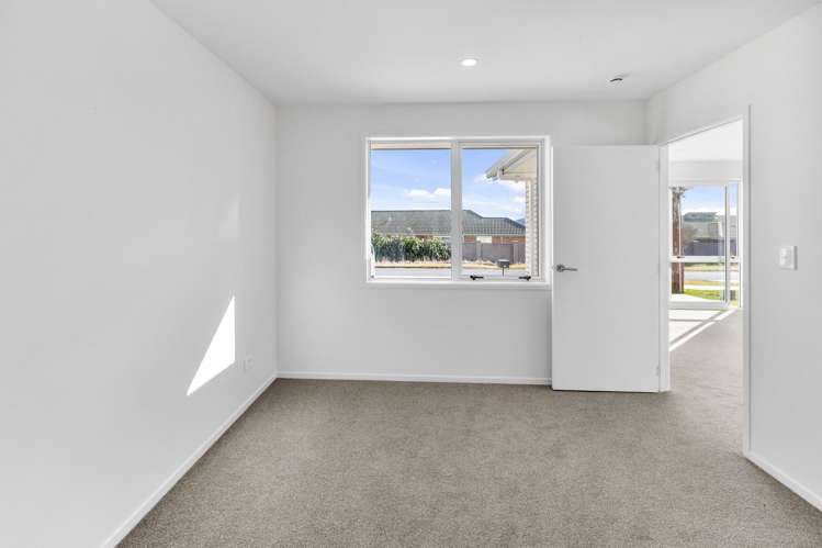 299A and B Vaughan Road Owhata_5