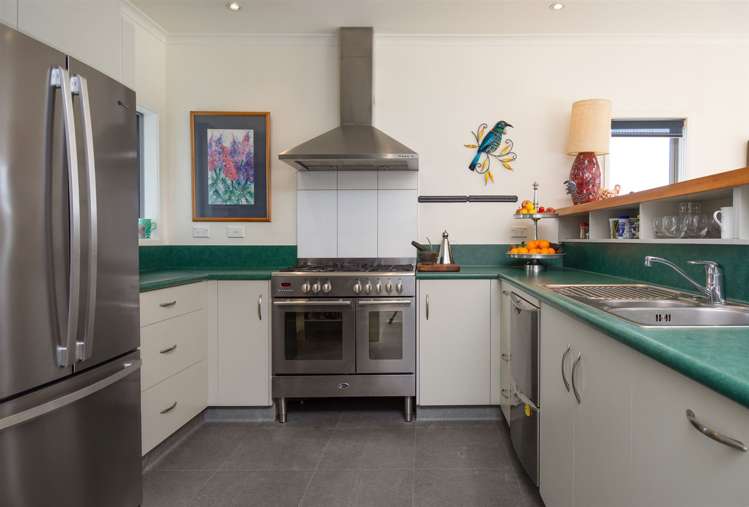 19 Lake View Place Fairhall_7