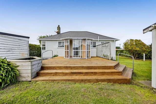 65 Domett Street Opunake_3