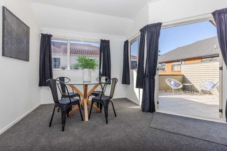 37B Abbotsford Street 3295_6