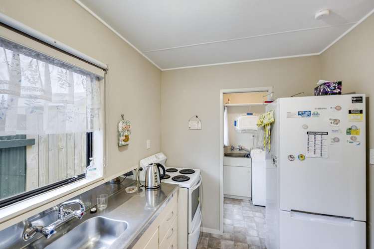 1002A Williams Street Mahora_8