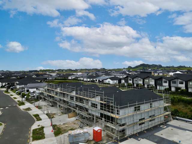 21 Purua Street Milldale_2