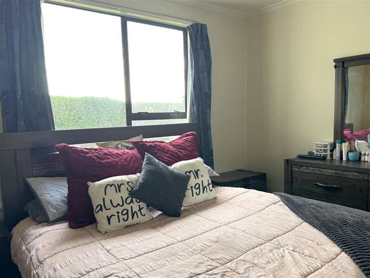 2 Coakley Street Blaketown_22