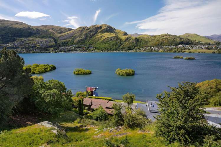 24 Willow Place and 117 Peninsula Road Kelvin Heights_14