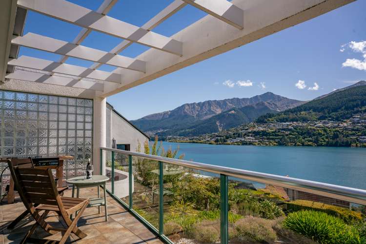 415 Peninsula Road Kelvin Heights_4