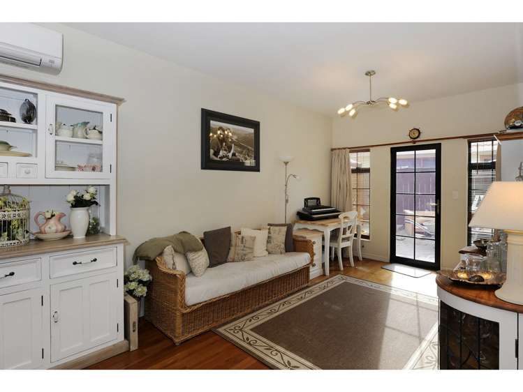 22 Malthouse Crescent Brightwater_6