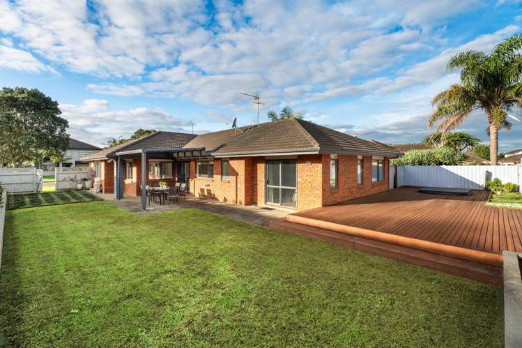 16 Turnberry Drive Wattle Downs_2