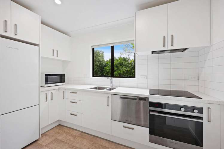 4 Millen Place Clarks Beach_4