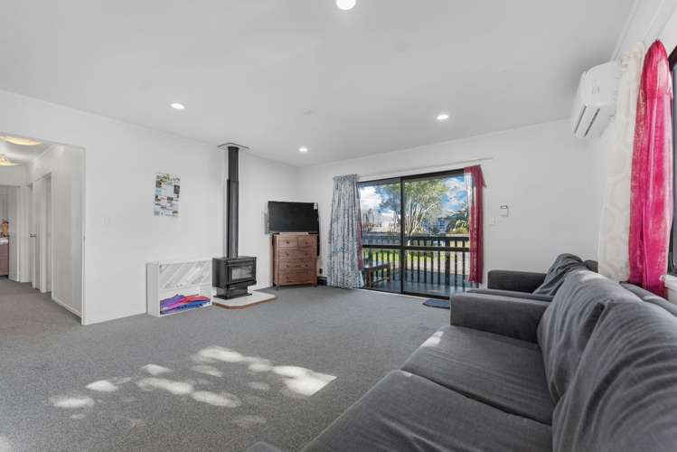 122C Gray Avenue Papatoetoe_2