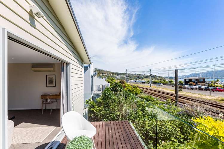 4 Marina View Paremata_19