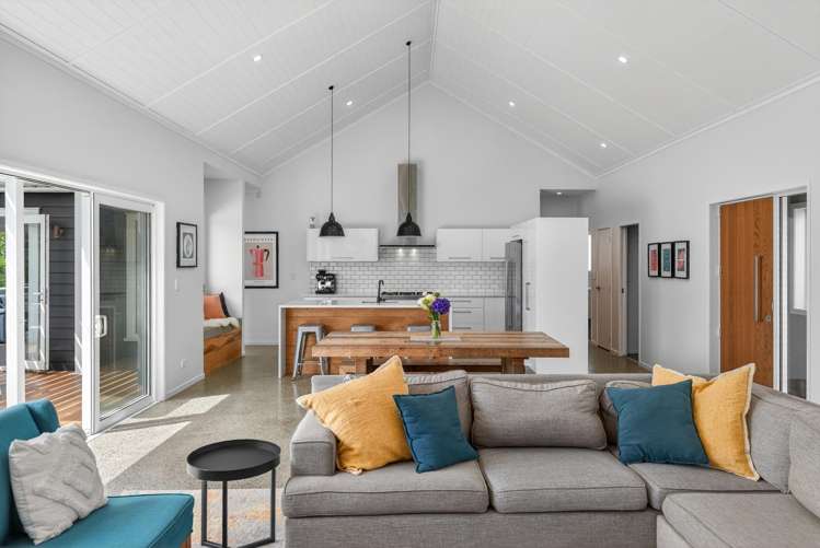 6 Sophia Place Karaka_9