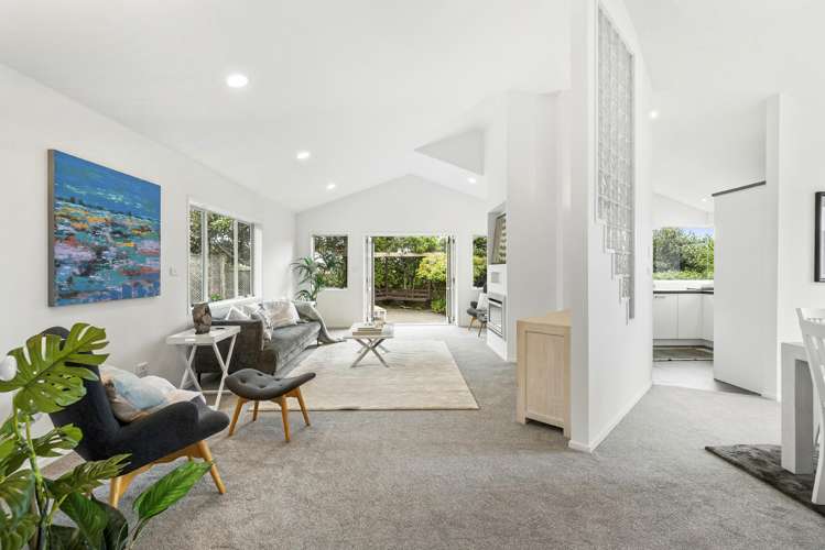 63 Fitzwilliam Drive Torbay_5