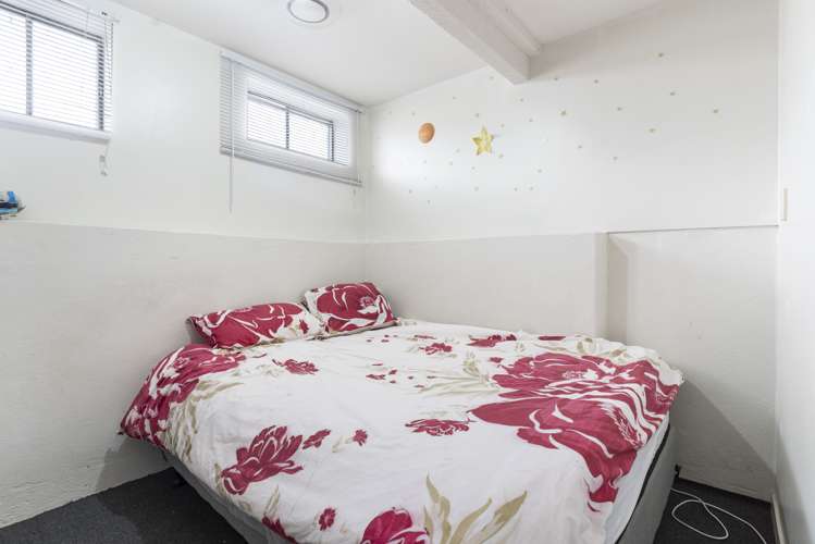 1b Barrack Road Mount Wellington_13