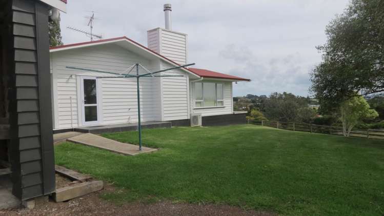 98 Orere Point Road Orere Point_25