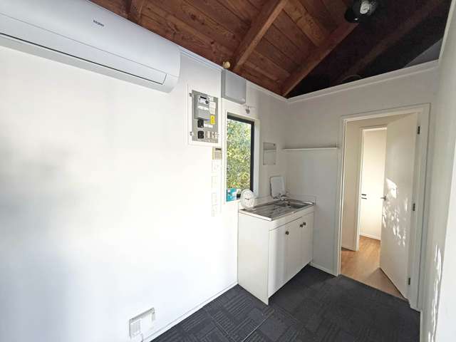 Unit B2/253 Dairy Flat Highway Albany_4