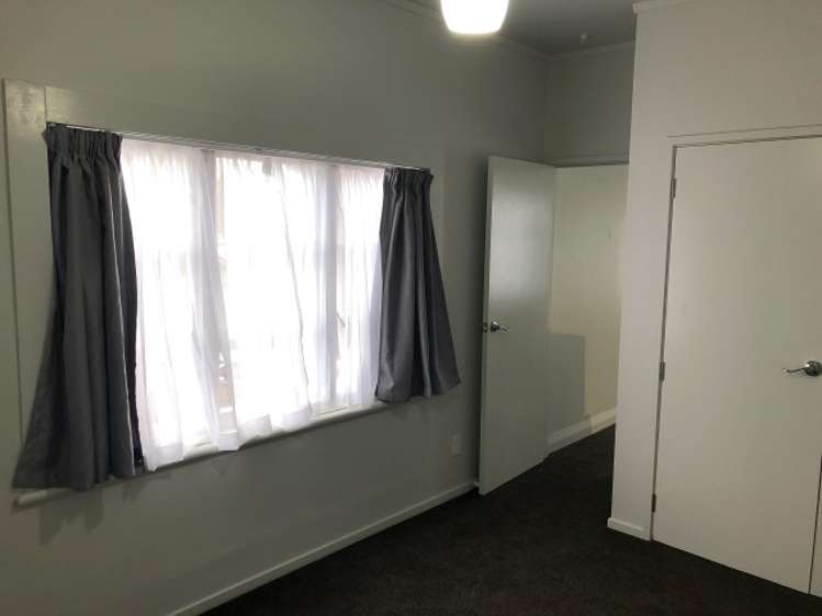 1/118B MacFarlane Street 1074_6