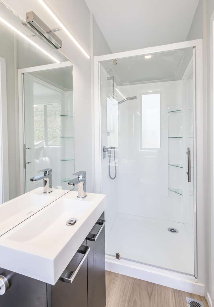 30 Bee Lane Whitby_13