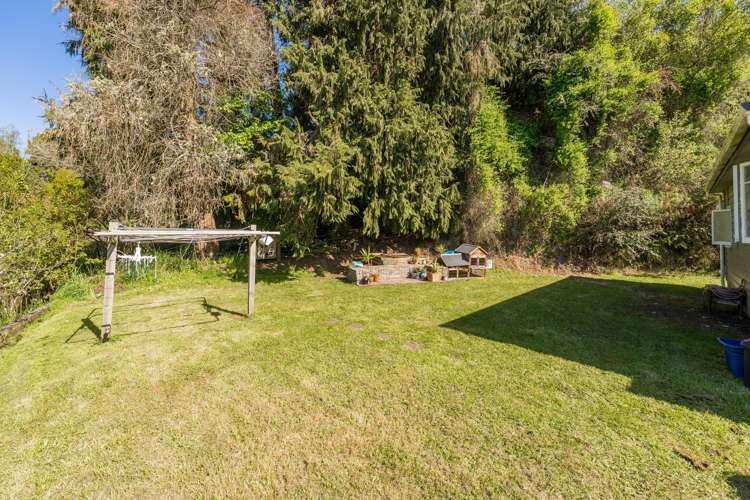 83 Golf Road Taumarunui_19