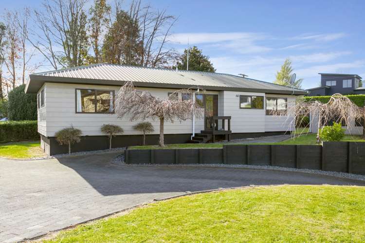 1 Boundary Road Waipahihi_13