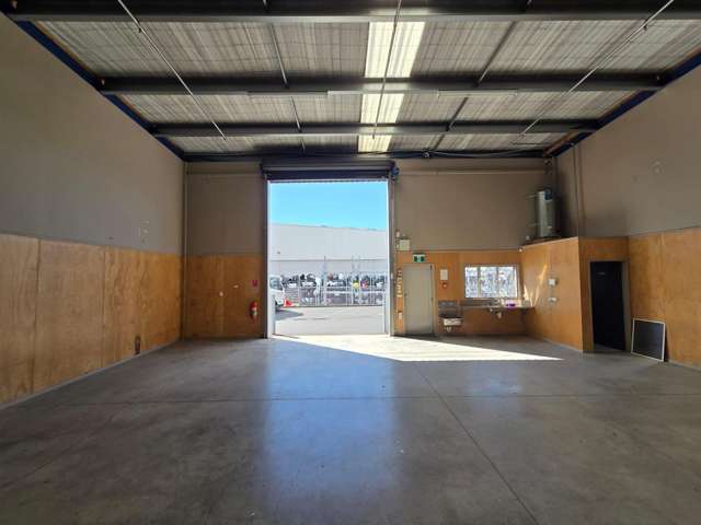 9/69 Captain Springs Road Onehunga_3