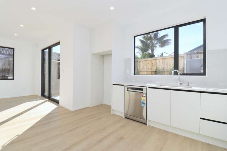 303D Bucklands Beach Road 1648_3