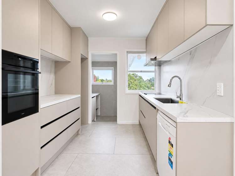 4/6 Bracken Avenue 塔卡普纳奥克兰新西兰_2